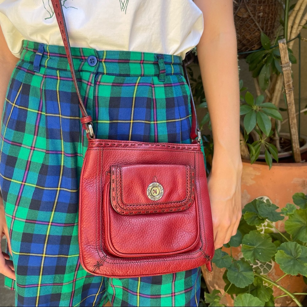Vintage burgundy/silver Brighton pebbled leather crossbody bag